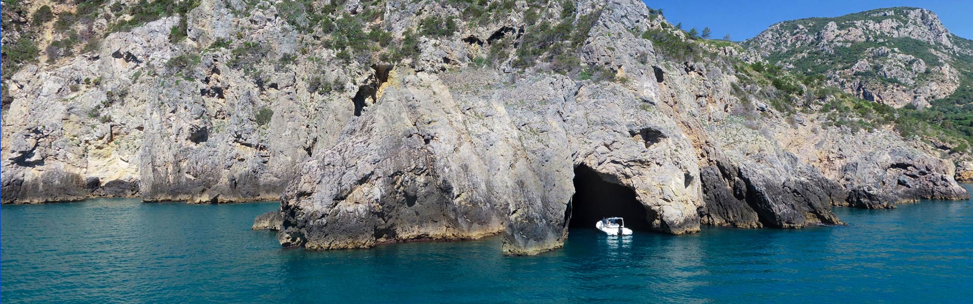 grotta-cala-dei-santi-3