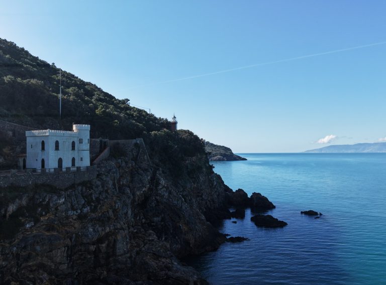 faro-vecchio-nuovo